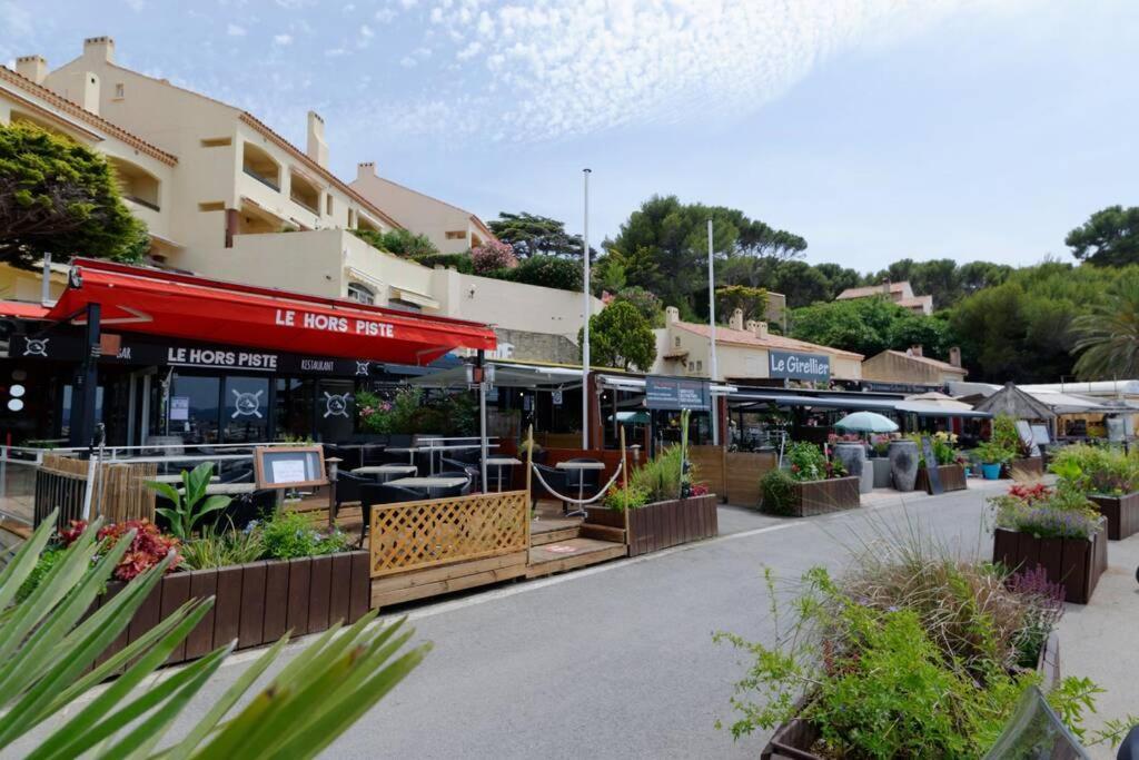 St-Cyr - Studio Avec Balcon, Vue Mer Et Proche Plage Apartment Saint-Cyr-sur-Mer Exterior photo